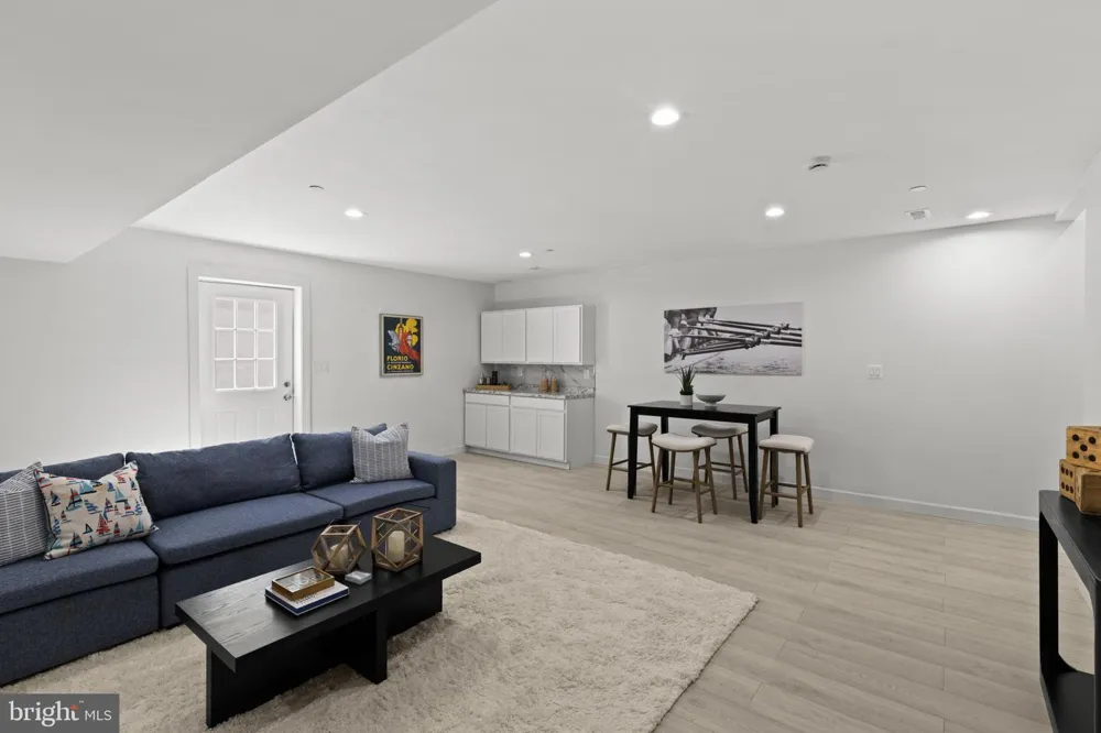 400 JEFFERSON STREET Annapolis, MD 21403