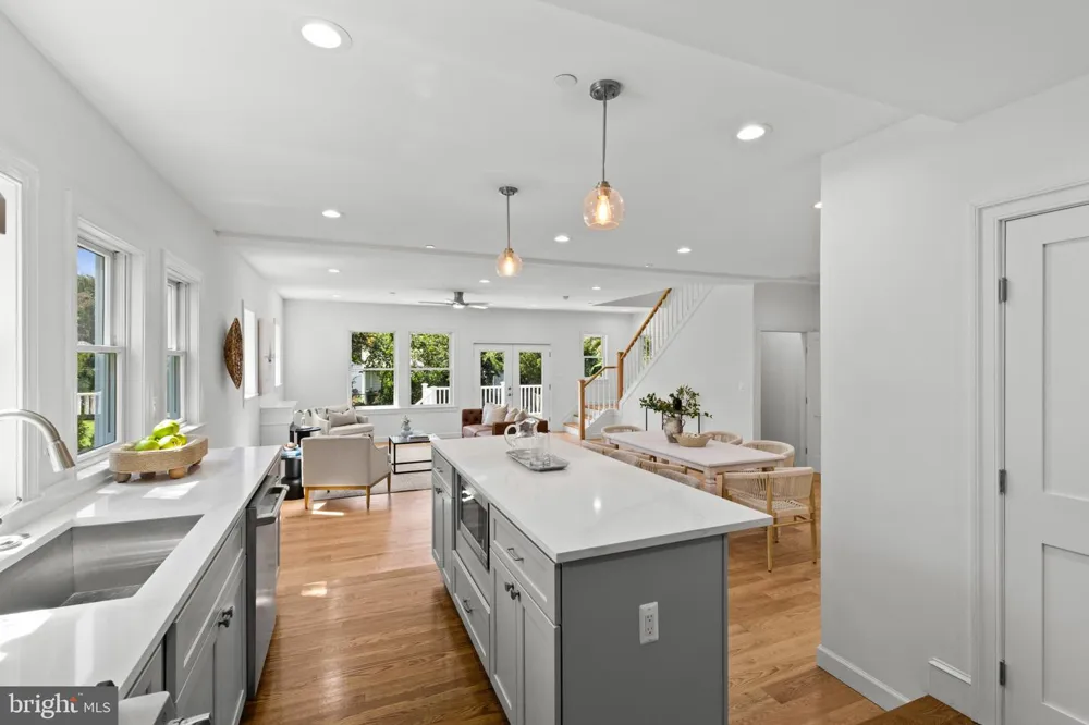 400 JEFFERSON STREET Annapolis, MD 21403