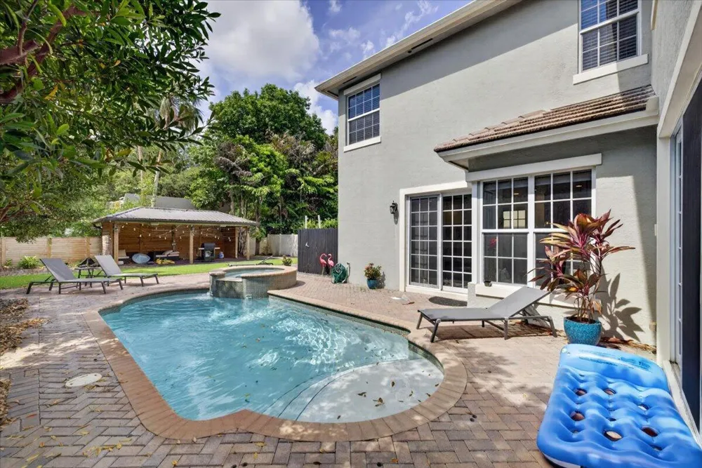 1608 SW 23RD STREET Fort Lauderdale, FL 33315
