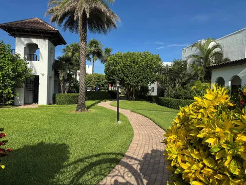 200 S Ocean Boulevard