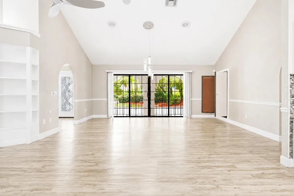 1157 SW Mirror Lake Cove Port St. Lucie, FL 34986