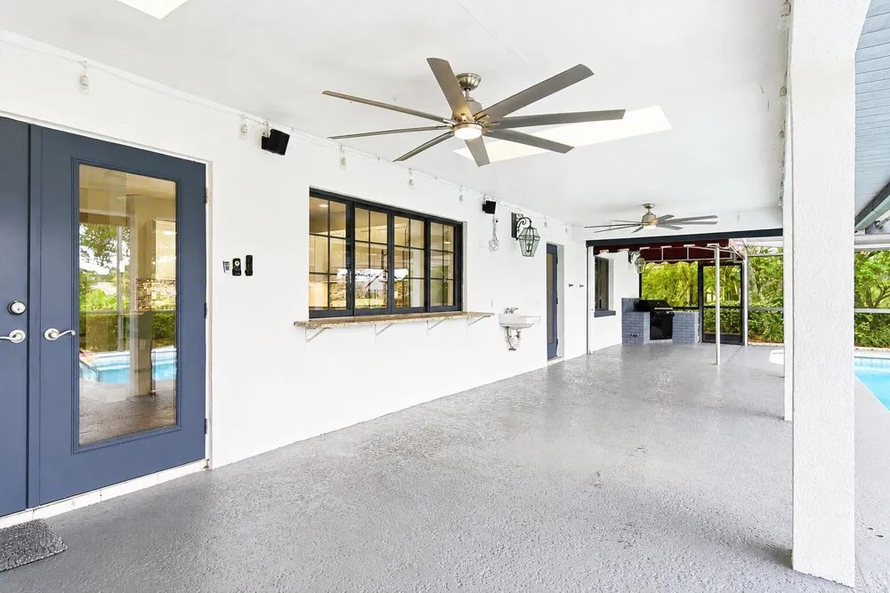 1157 SW Mirror Lake Cove Port St. Lucie, FL 34986