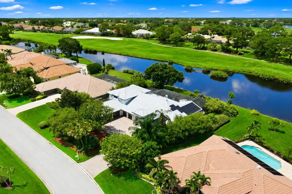 1157 SW Mirror Lake Cove Port St. Lucie, FL 34986