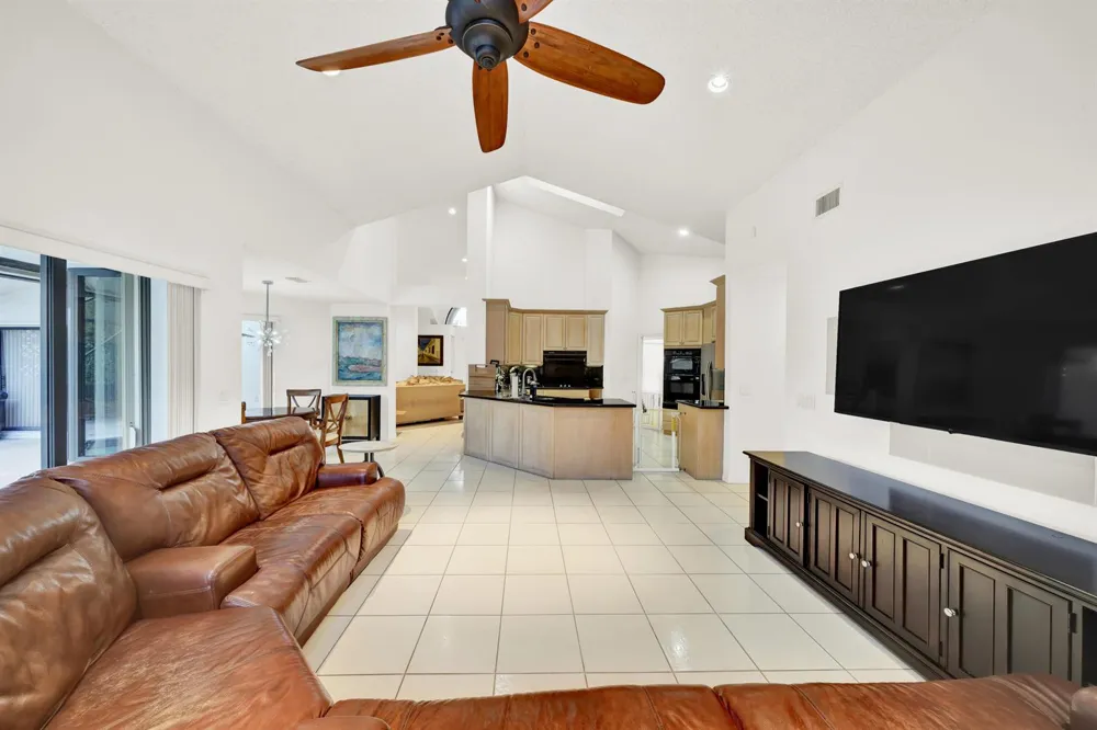 20513 Sausalito Drive Boca Raton, FL 33498
