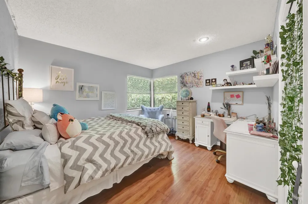 20513 Sausalito Drive Boca Raton, FL 33498