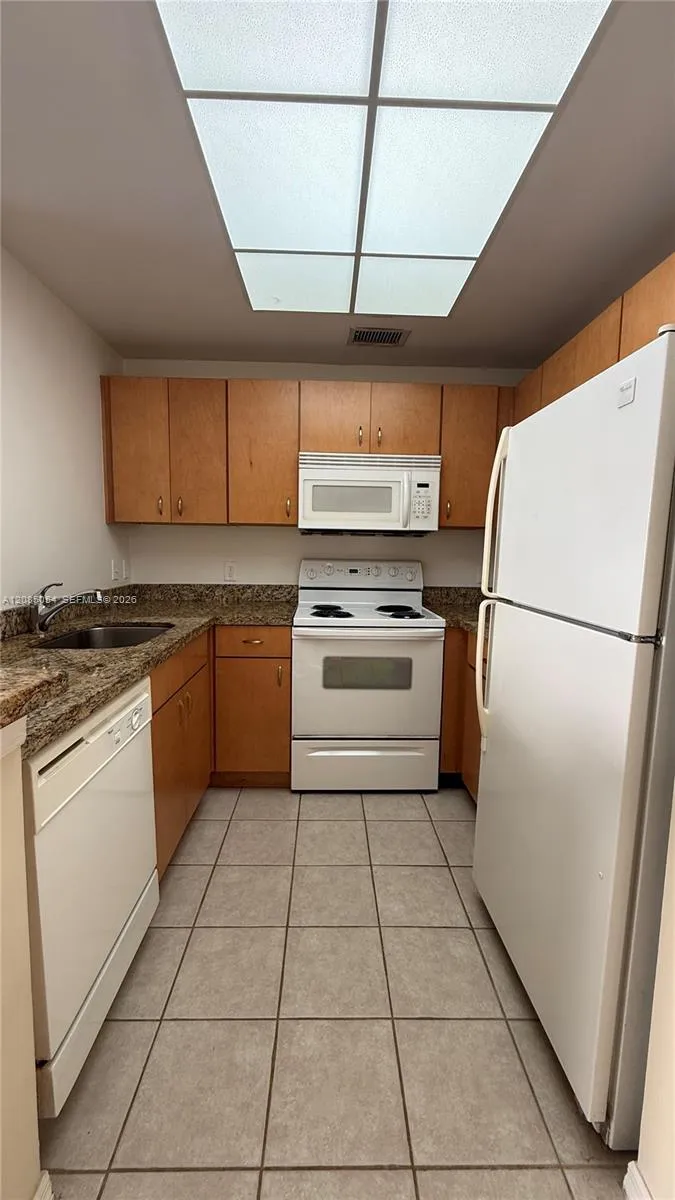 2107 SE 10th Ave #827 Fort Lauderdale, FL 33316