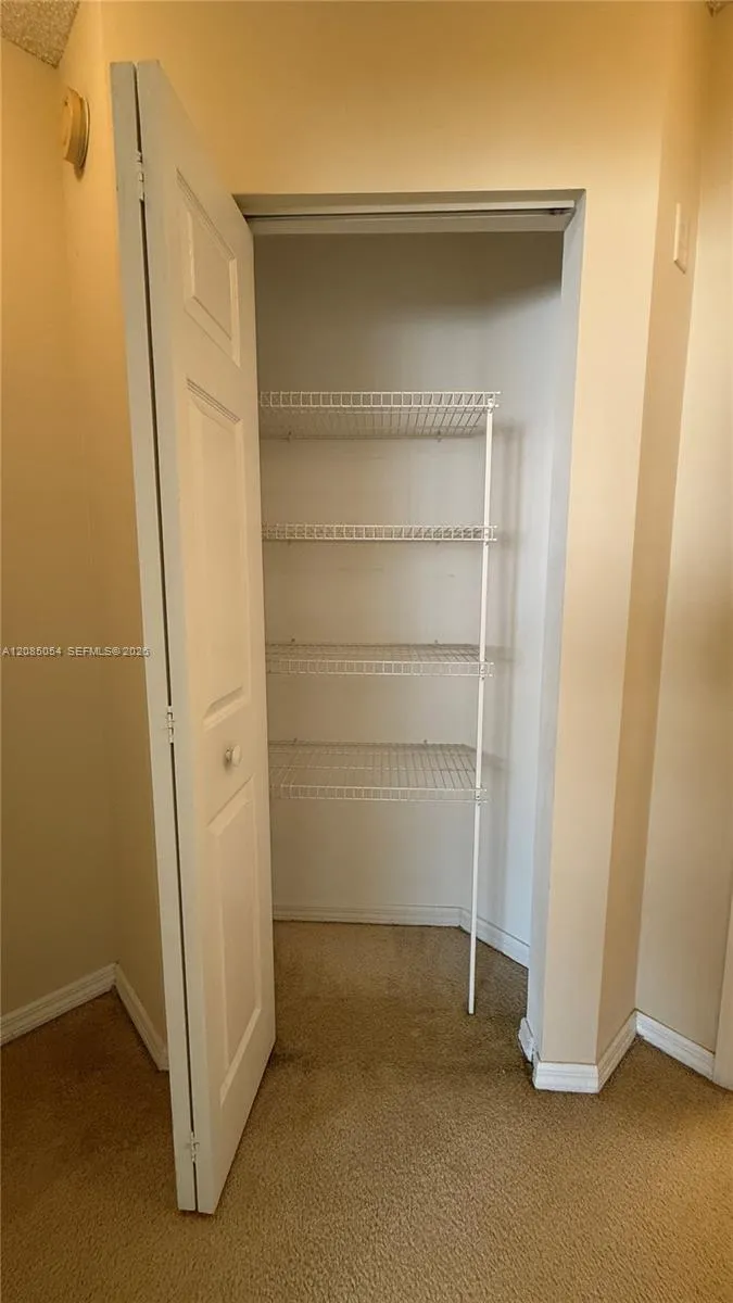 2107 SE 10th Ave #827 Fort Lauderdale, FL 33316