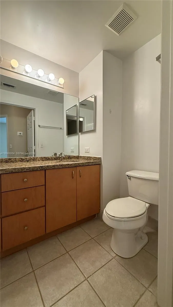 2107 SE 10th Ave #827 Fort Lauderdale, FL 33316