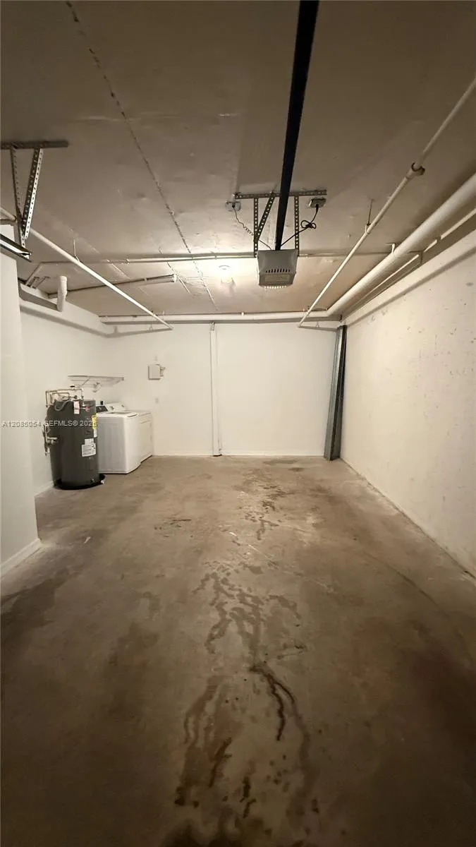 2107 SE 10th Ave #827 Fort Lauderdale, FL 33316