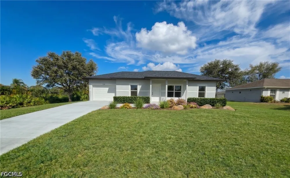 Courtland Avenue S Lehigh Acres, FL 33974