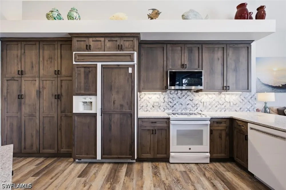 Peach Court Marco Island, FL 34145