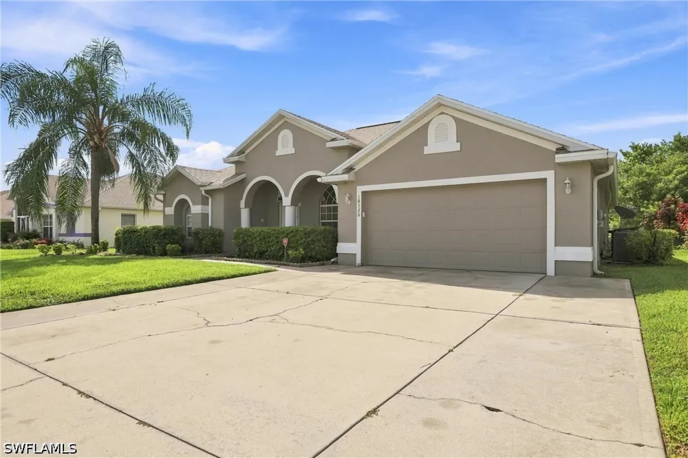 PLUMBAGO COURT Lehigh Acres, FL 33972