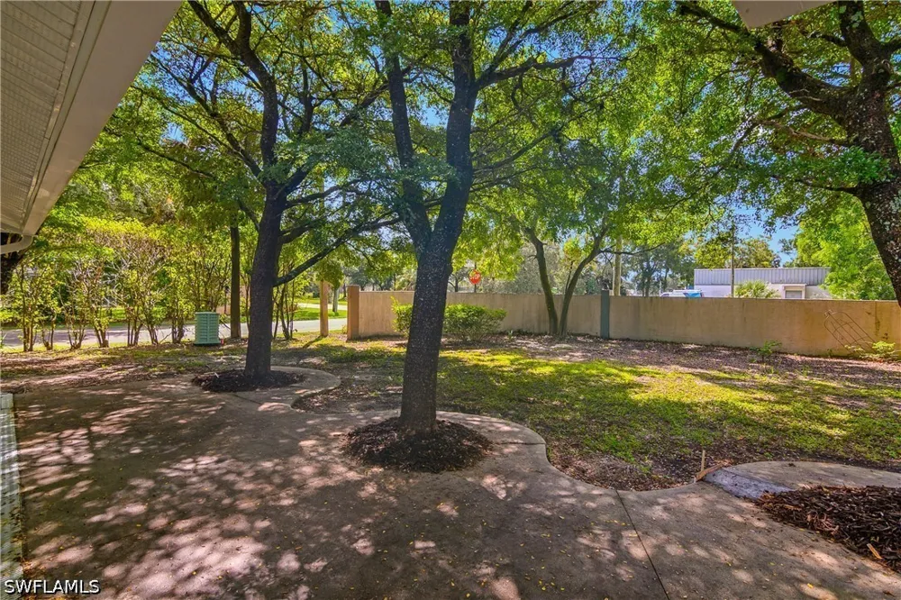 Londonderry Lane Bonita Springs, FL 34135