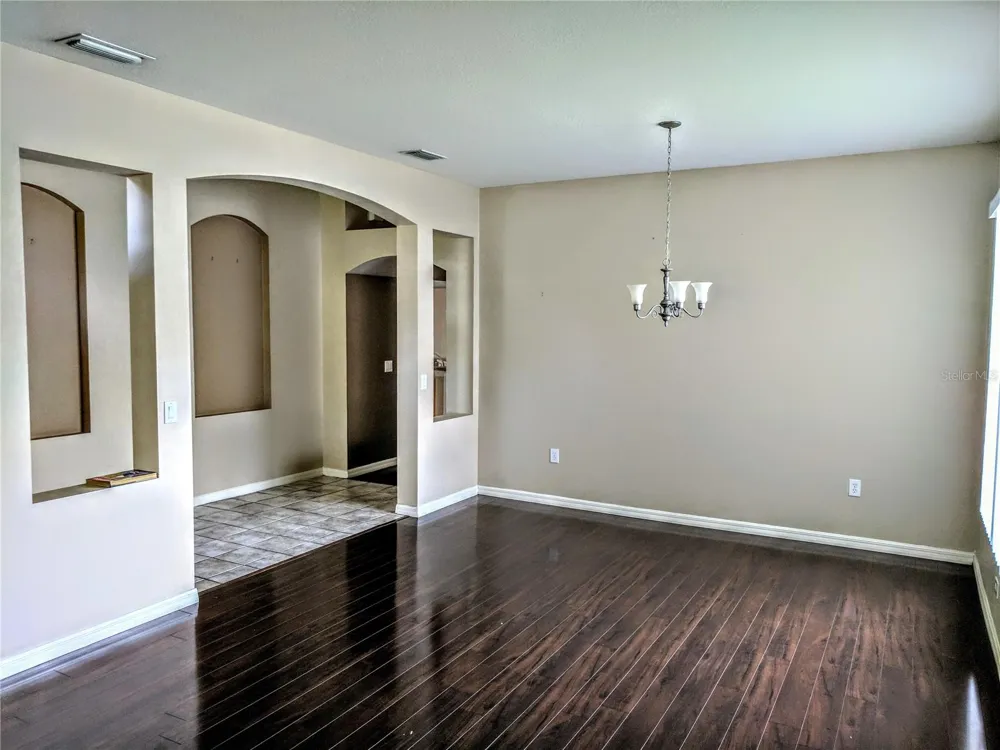 18072 ARBOR CREST DRIVE Tampa, FL 33647