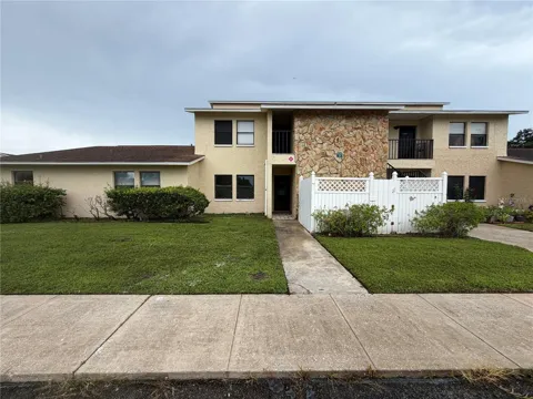 6301 58TH STREET #302