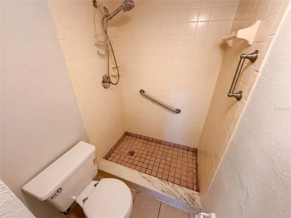 6301 58TH STREET #302 Pinellas Park, FL 33781