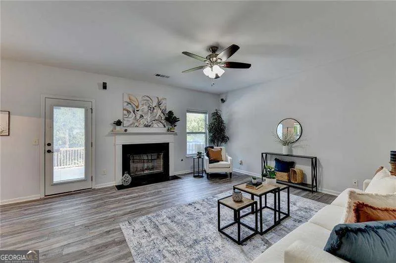 220 Nichols DR Suwanee, GA 30024