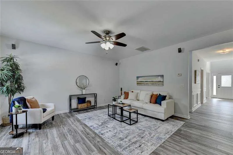 220 Nichols DR Suwanee, GA 30024