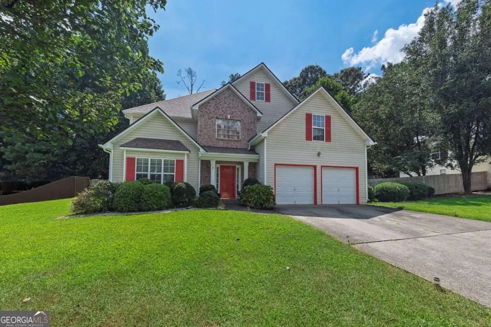 120 Silverleaf LN Dallas, GA 30157