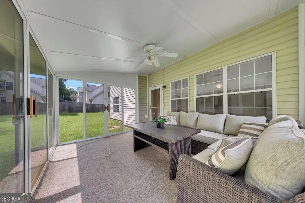 120 Silverleaf LN Dallas, GA 30157