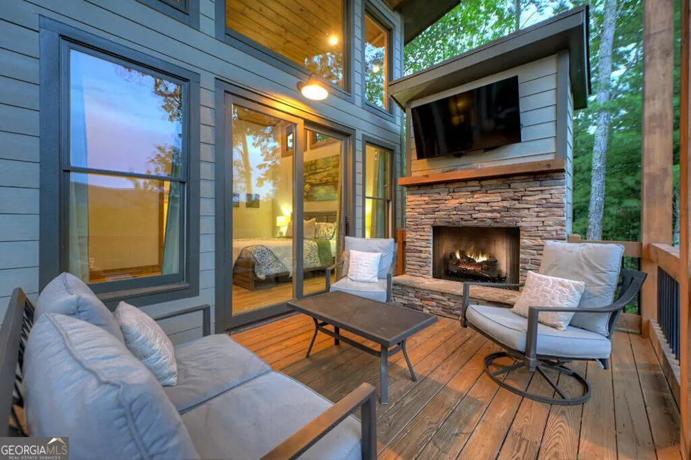 149 Watersong BLF Ellijay, GA 30540