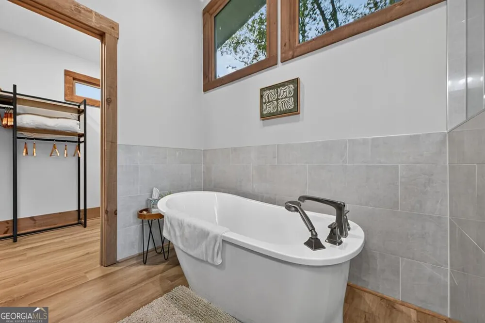 149 Watersong BLF Ellijay, GA 30540