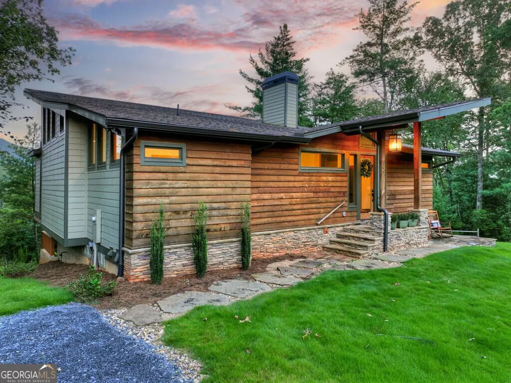 149 Watersong BLF Ellijay, GA 30540