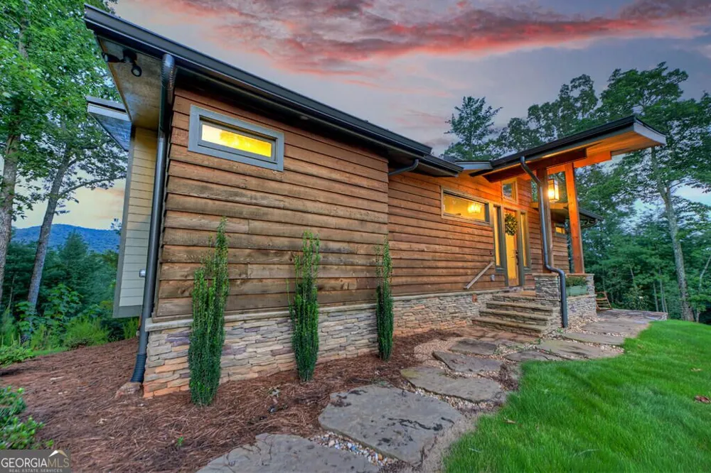 149 Watersong BLF Ellijay, GA 30540