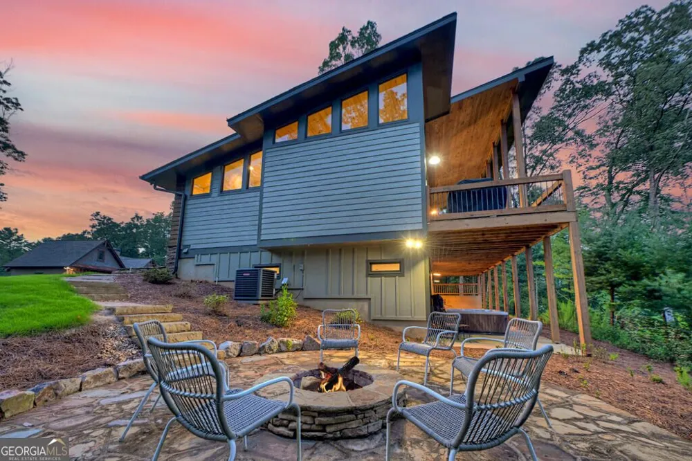 149 Watersong BLF Ellijay, GA 30540