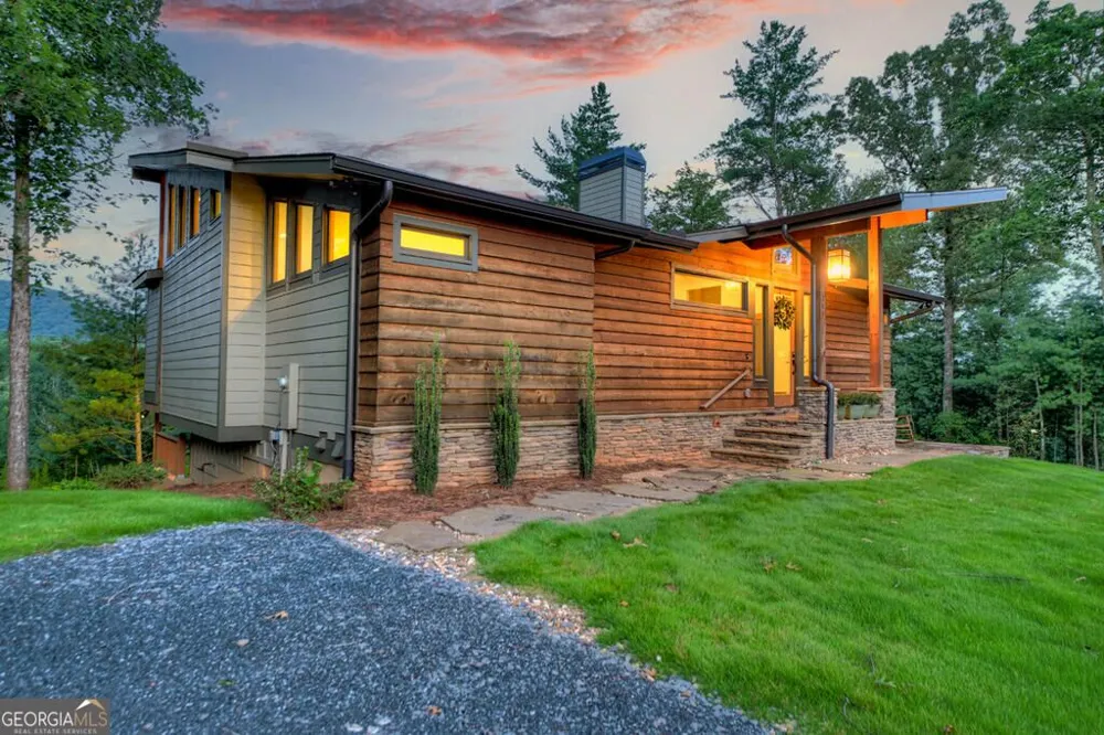 149 Watersong BLF Ellijay, GA 30540