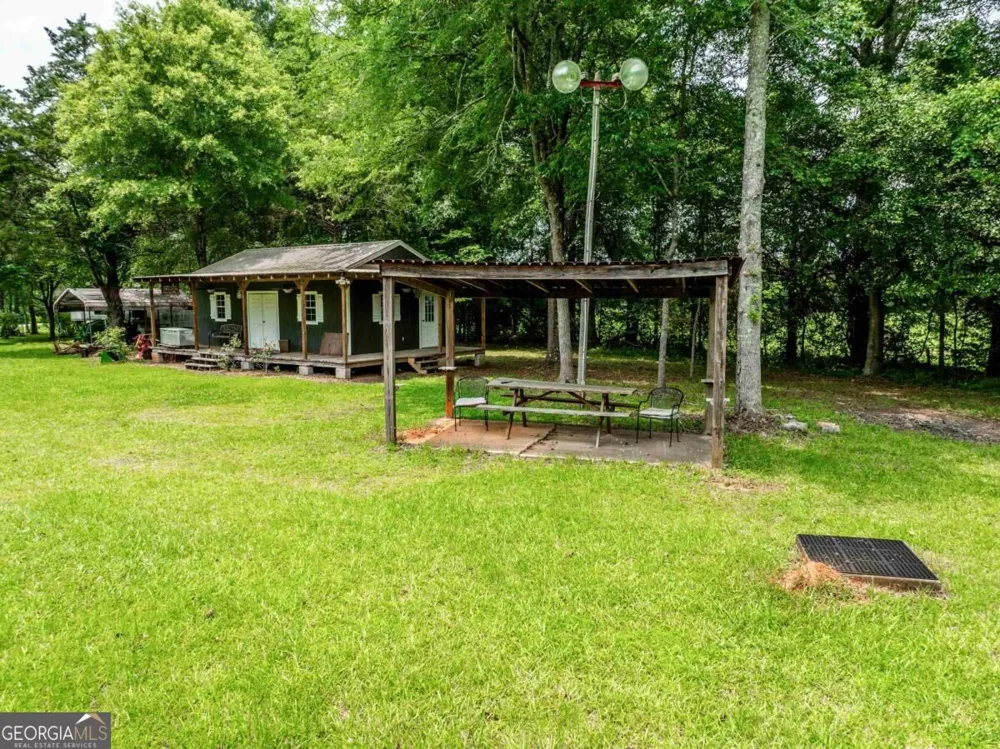 1270 &1272 Monticello RD Eatonton, GA 31024