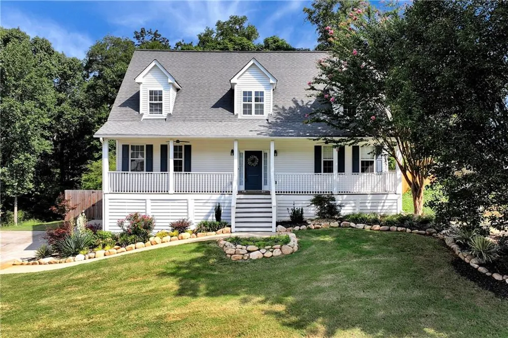 8160 Castleberry Farms Drive Gainesville, GA 30506