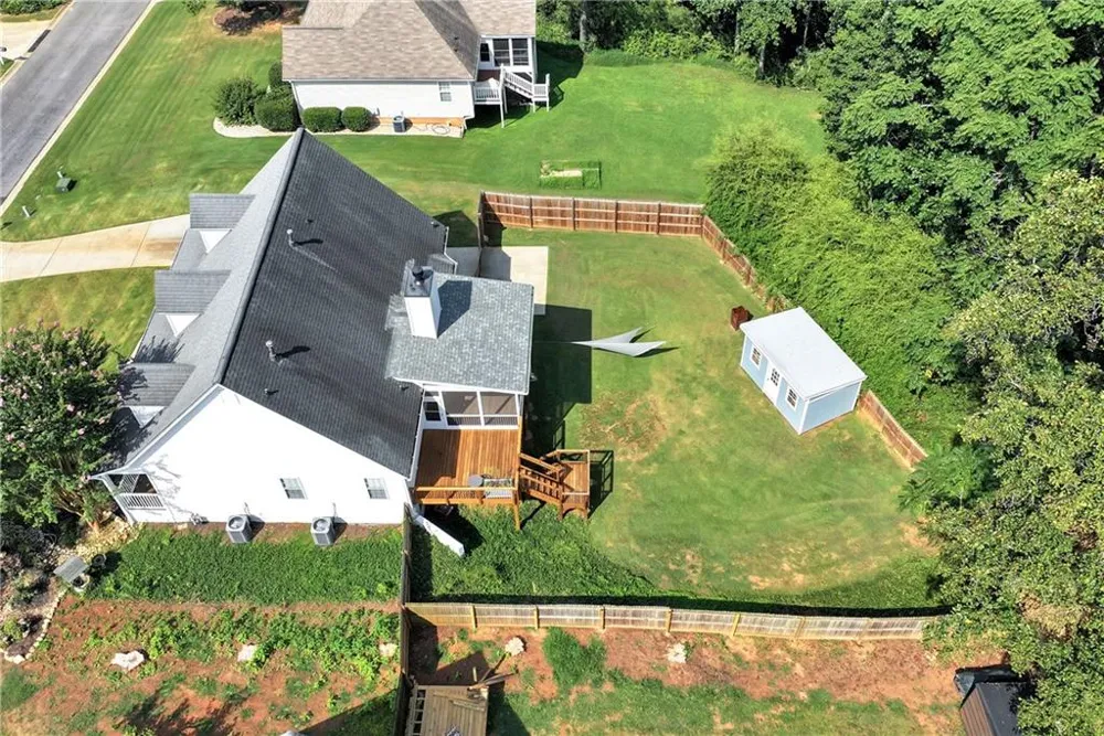 8160 Castleberry Farms Drive Gainesville, GA 30506