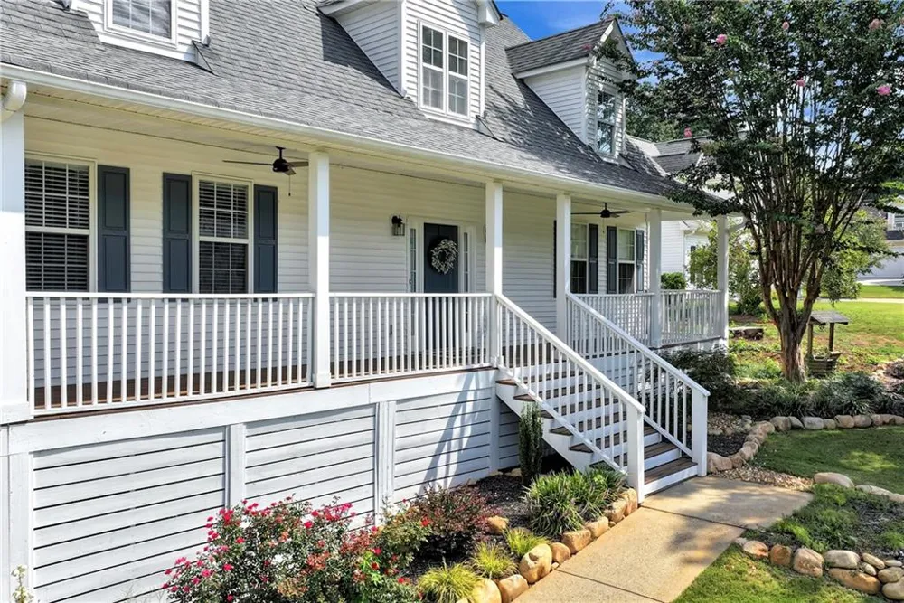 8160 Castleberry Farms Drive Gainesville, GA 30506