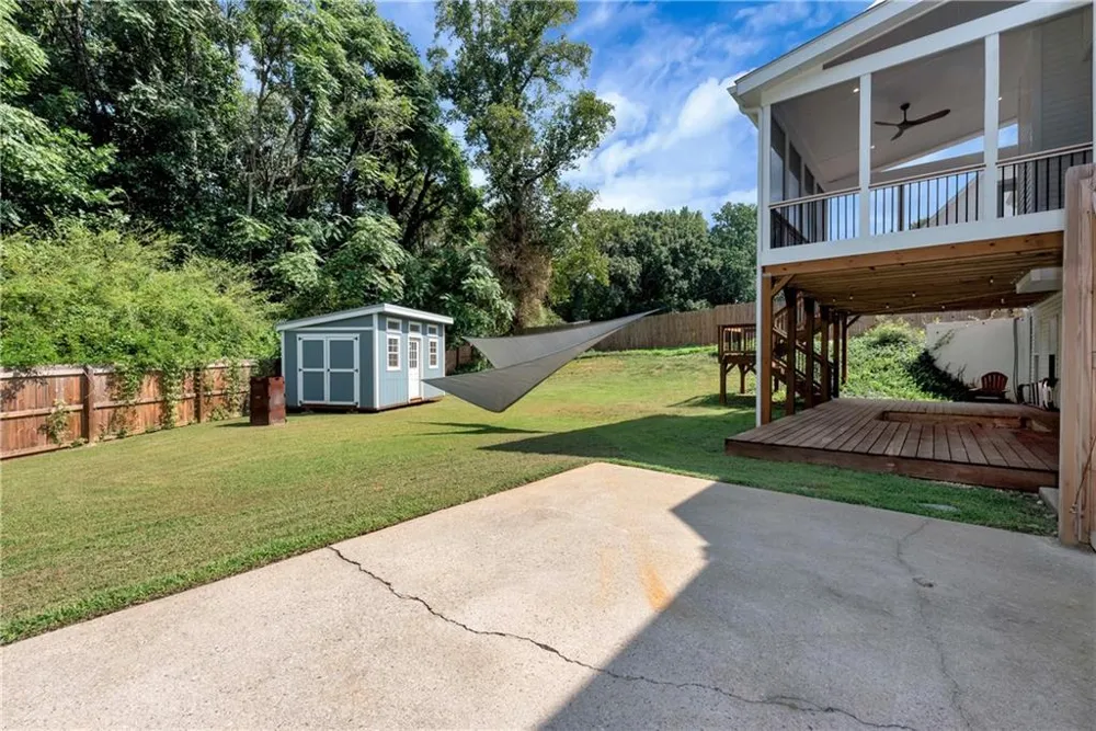 8160 Castleberry Farms Drive Gainesville, GA 30506