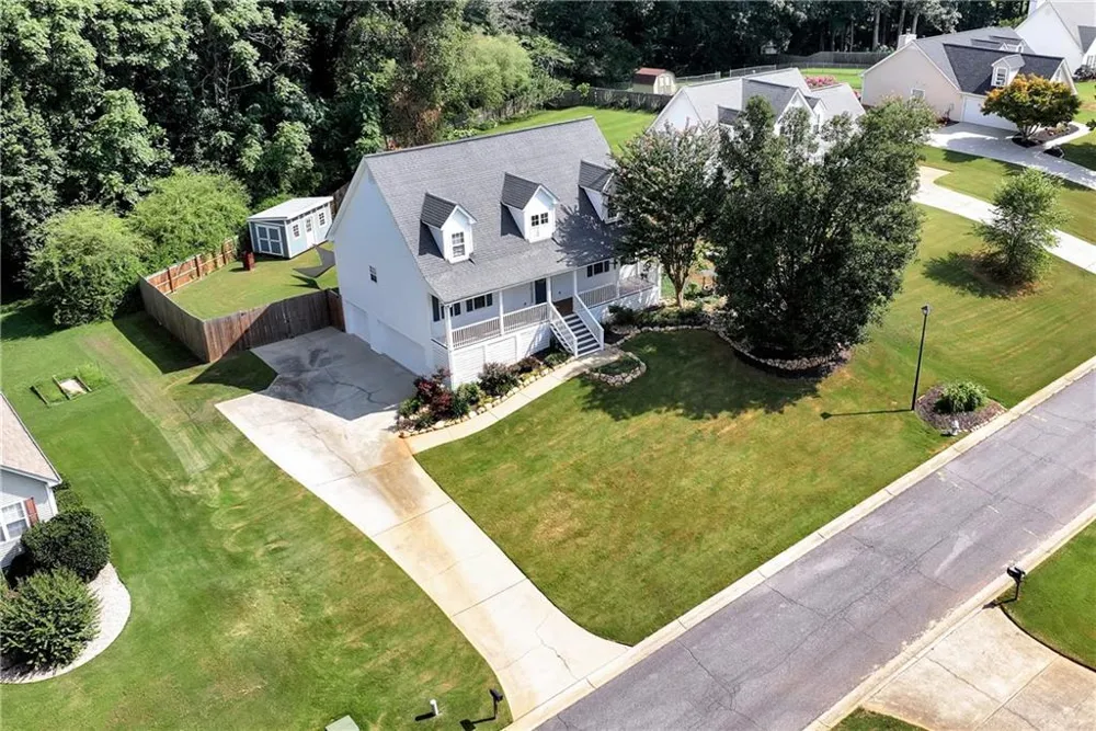 8160 Castleberry Farms Drive Gainesville, GA 30506