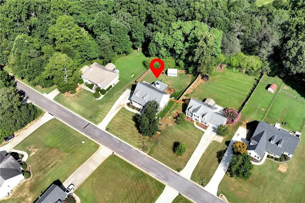 8160 Castleberry Farms Drive Gainesville, GA 30506
