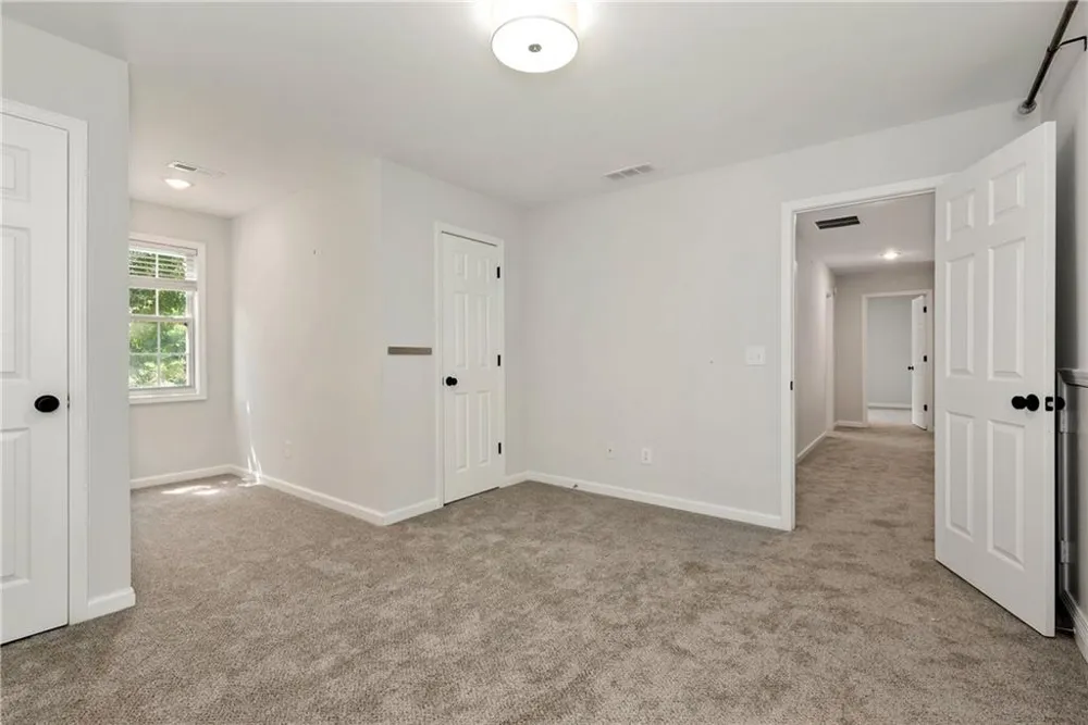8160 Castleberry Farms Drive Gainesville, GA 30506