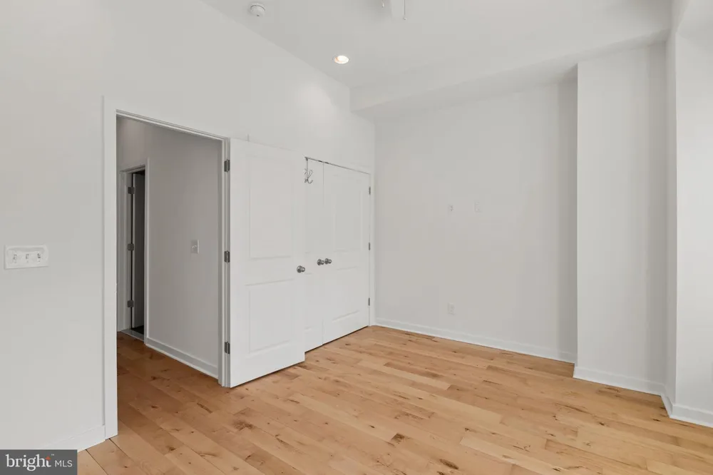 1006 S REESE STREET Philadelphia, PA 19147