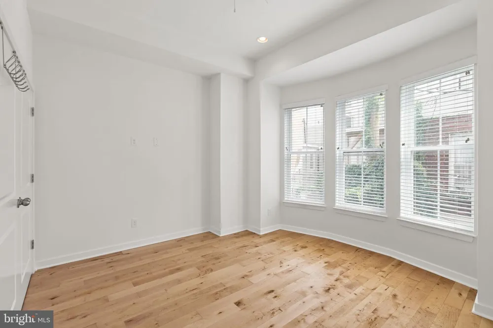 1006 S REESE STREET Philadelphia, PA 19147