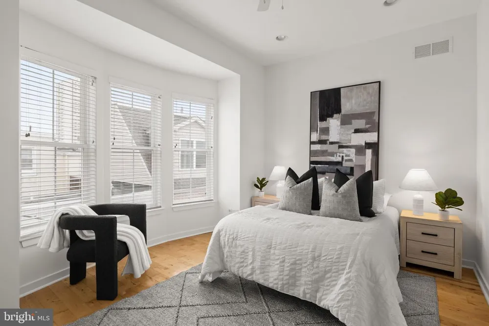 1006 S REESE STREET Philadelphia, PA 19147