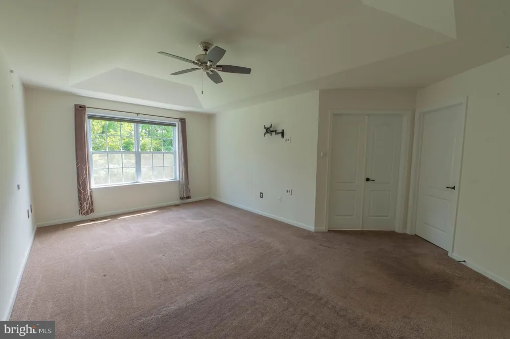 4480 LENNI CIRCLE Emmaus, PA 18049