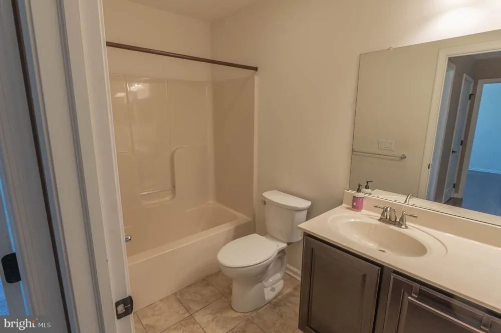 4480 LENNI CIRCLE Emmaus, PA 18049