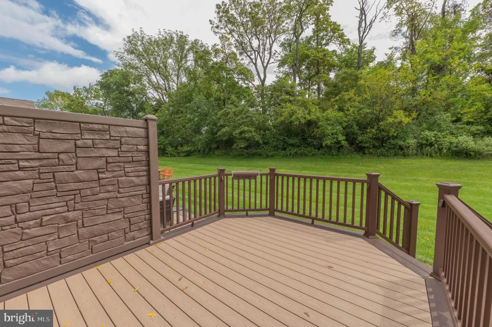 4480 LENNI CIRCLE Emmaus, PA 18049