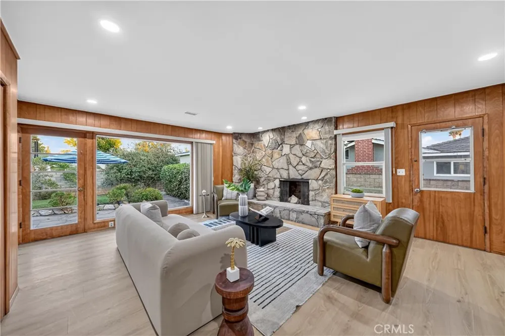 2404 Stranahan Alhambra, CA 91803