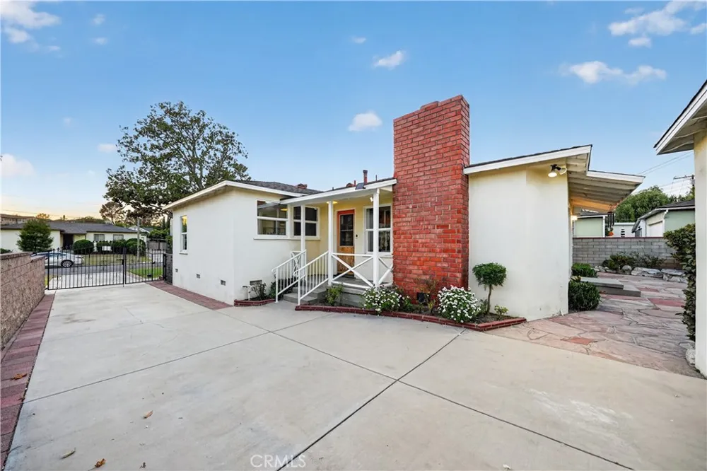 2404 Stranahan Alhambra, CA 91803