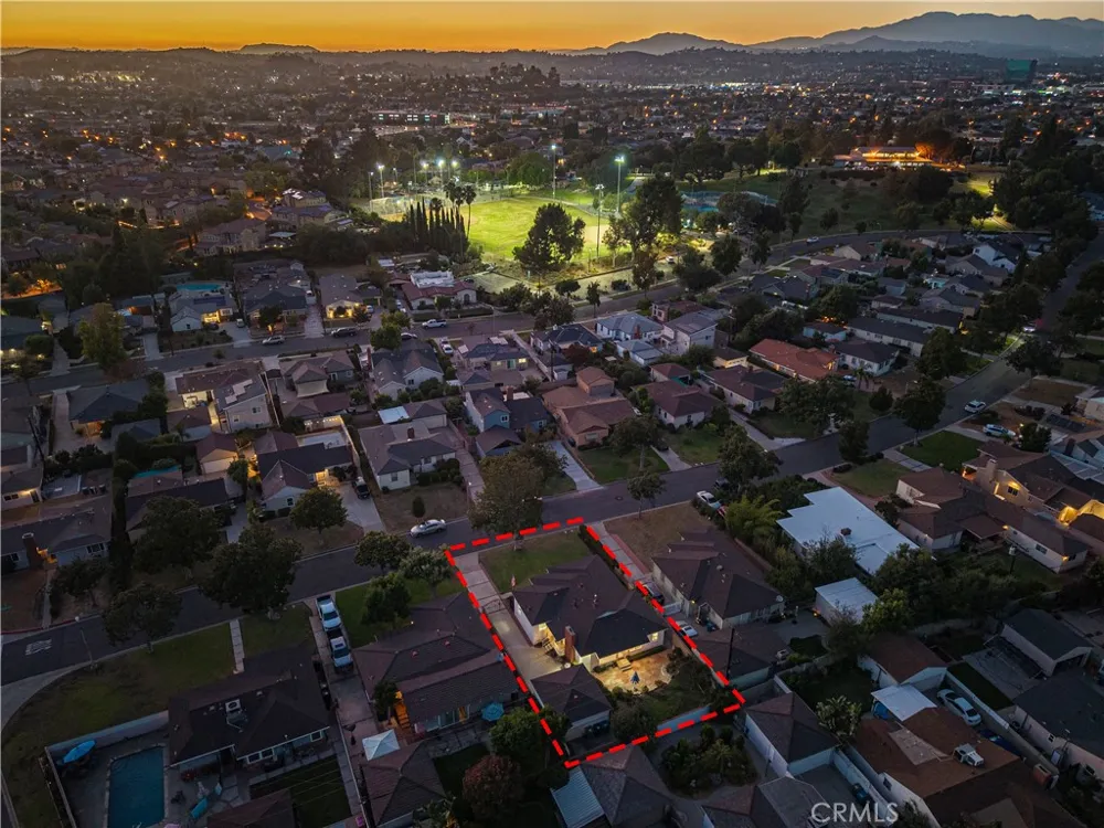 2404 Stranahan Alhambra, CA 91803