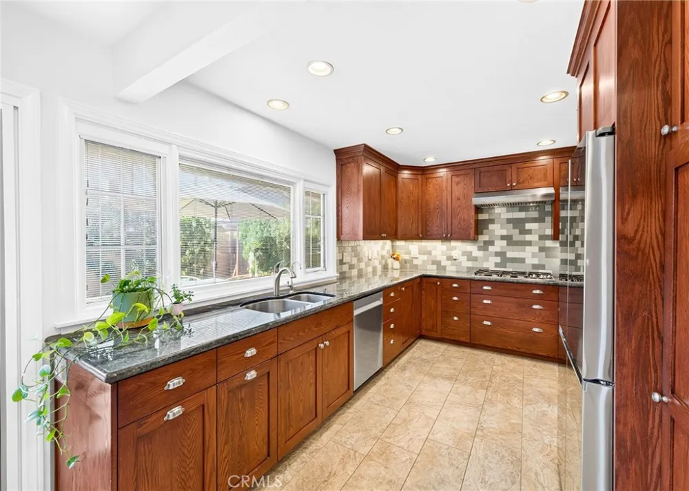 5291 Kenilworth Huntington Beach, CA 92649