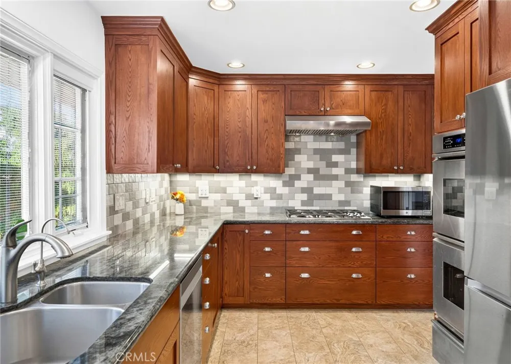 5291 Kenilworth Huntington Beach, CA 92649