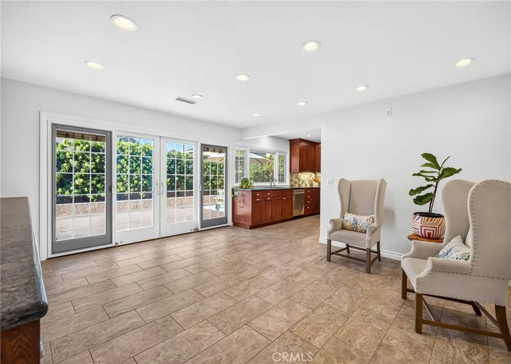 5291 Kenilworth Huntington Beach, CA 92649